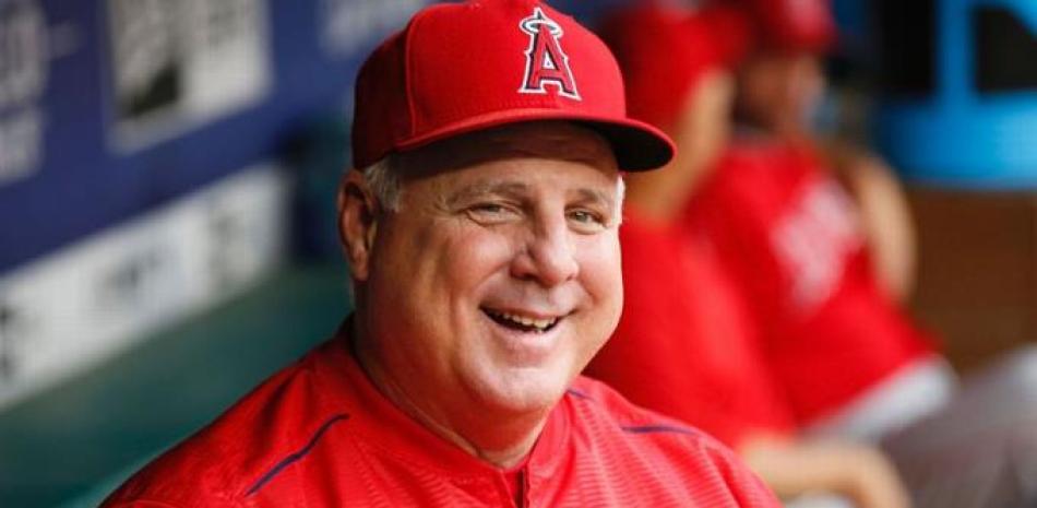 El ex jugador y dirigente de Grandes Ligas, Mike Scioscia será el piloto del equipo de Estados Unidos.
