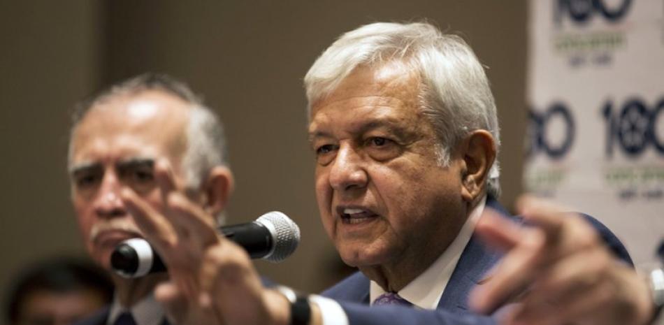 Esta fotografía del 9 de julio de 2018, el presidente electo de México, Andrés Manuel López Obrador, da una conferencia de prensa en la Ciudad de México.

Foto: AP/ Moises Castillo