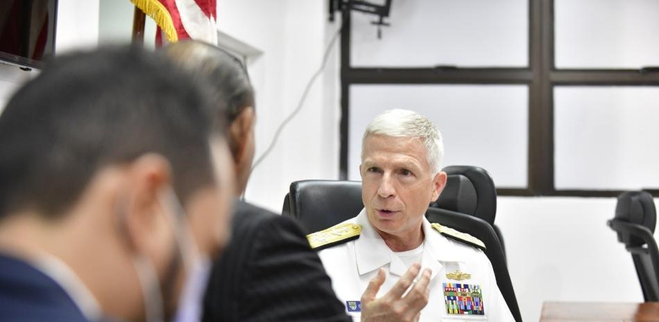 El almirante Craig Faller, jefe del Comando Sur de los Estados Unidos, en una entrevista exclusiva para el Listín. JOSÉ ALBERTO MALDONADO/LD