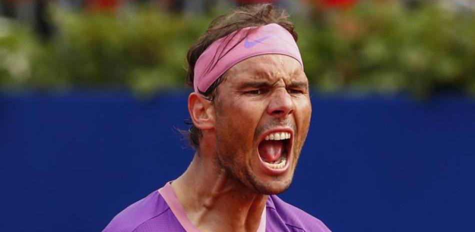 Rafael Nadal reacciona tras derrotar a Kei Nishikori en el Abierto de Barcelona, este jueves.