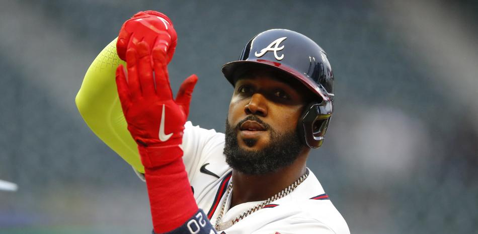 Marcell Ozuna tuvo una destacada jornada ofensiva con los Bravos