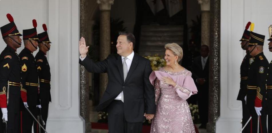 En esta fotografía de archivo del 24 de enero de 2019, el entonces presidente de Panamá, Juan Carlos Varela,  (Foto AP / Rebecca Blackwell, Archivo)