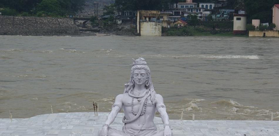 Estatua de Shiva, fuente externa.