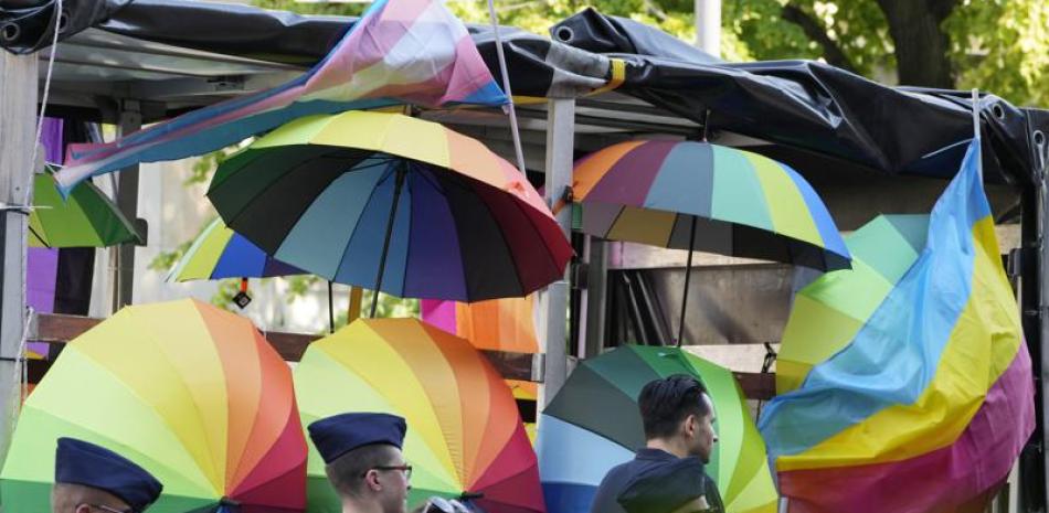 Personas participantes en el Desfile de Igualdad, el desfile del orgullo gay más grande en el centro y este de Europa, en Varsovia, Polonia, el sábado 19 de junio de 2021.

Foto: AP/ Czarek Sokolowski