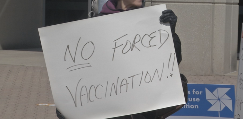 Protesters speak out against mandatory COVID-19 vaccines (Dayton 24/7 Now News Photo)