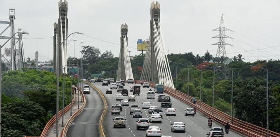 Remodelado puente Juan Bosch.