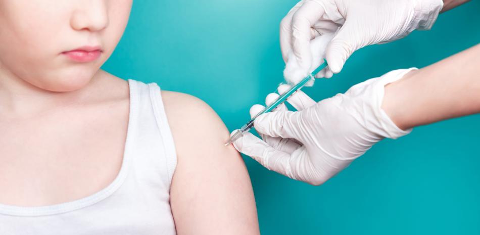 Vacunación en niños. Foto: Getty Images