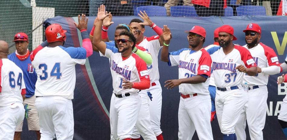 Parte del equipo de béisbol de la República Dominicana que participa en los Juegos Olímpicos.