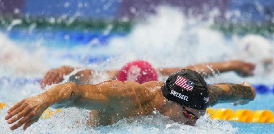 El estadounidense Caeleb Dressel durante la competencia de 100 metros estilo mariposa, el sábado 31 de julio de 2021, en Tokio.