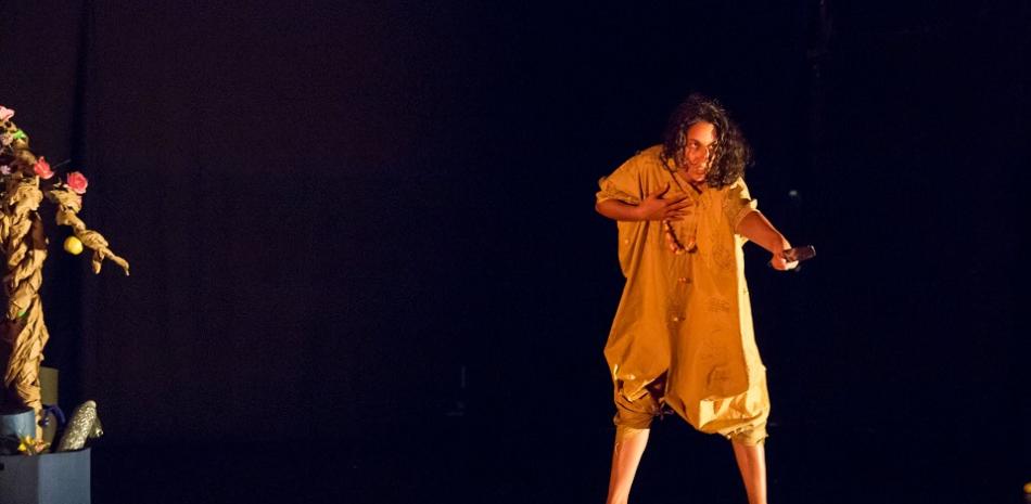 Amal Rogers, performance, 2018. © Bill Cameron