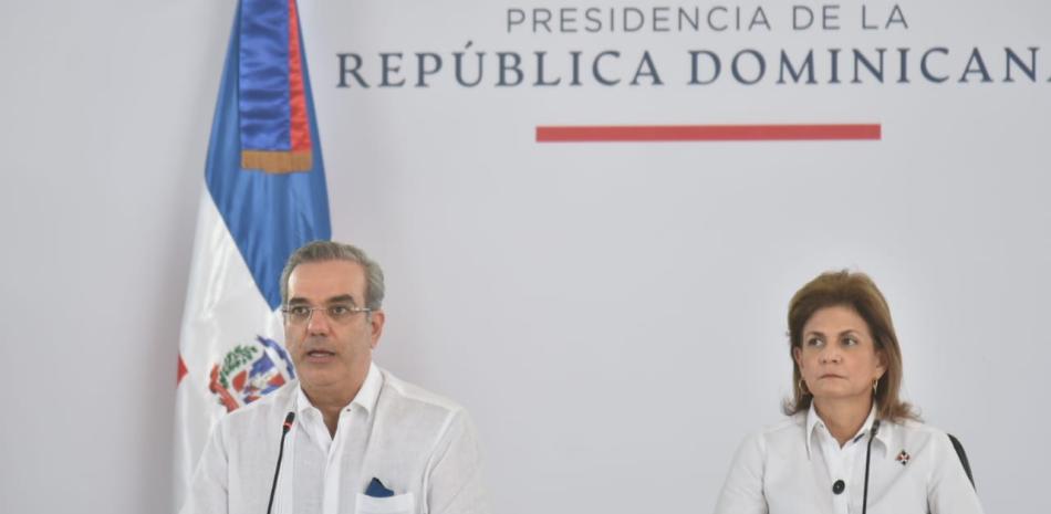 Luis Abinader y Raquel Peña. Foto: Onelio Domínguez/ Listín Diario.