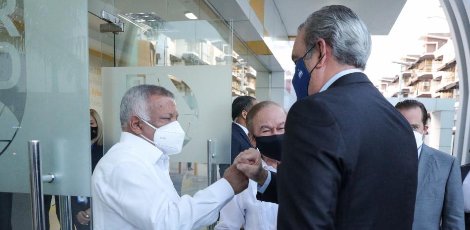 Nelson Marte y el Presidente Luis Abinader durante su reciente visita a CERTV
