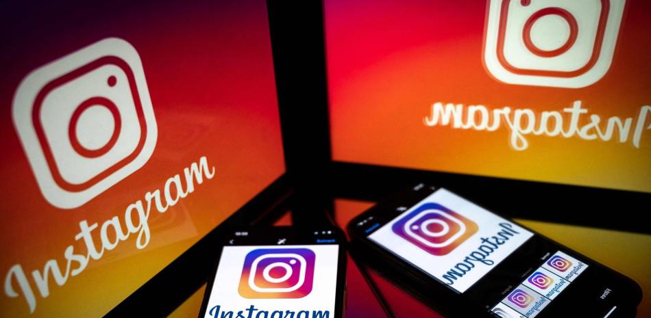 Foto de stock de móviles con el logo de Instagram.LIONEL BONAVENTURE / AFP