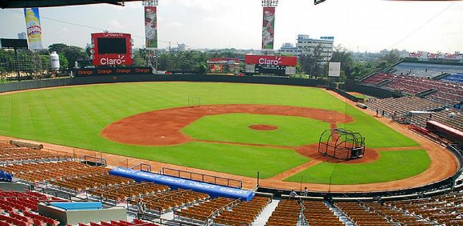 Vista del Estadio Quisqueya Juan Marichal, escenario capitalino del torneo de béisbol.
