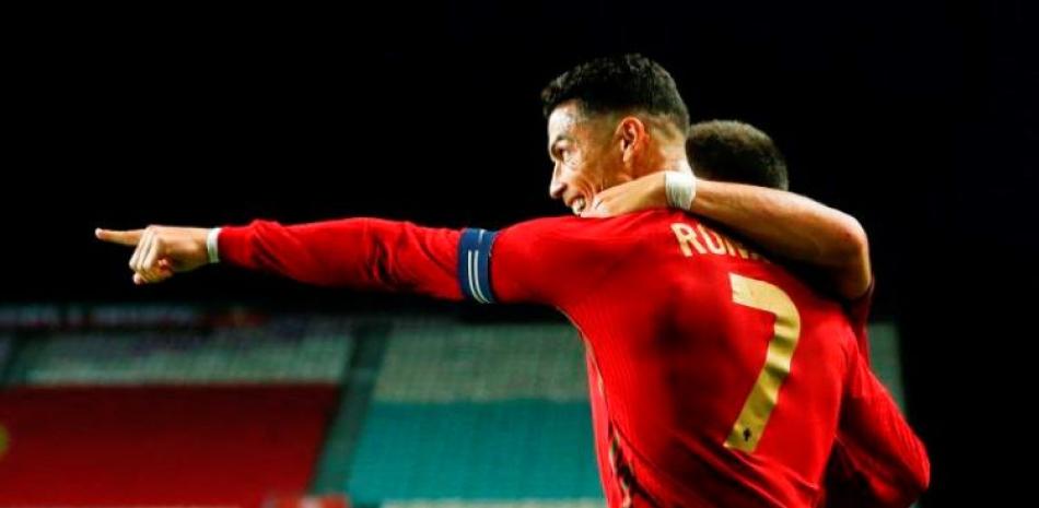 Cristiano Ronaldo sigue superando récords con la camiseta de Portugal.