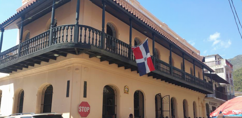 Los consulados dominicanos en Haití siguen registrando aumentos en solicitudes de visas a medida que aumenta la incertidumbre en ese país.