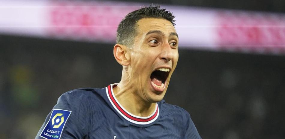 Ángel di María, inesperado héroe en la victoria del París Saint-Germain sobre Lille.