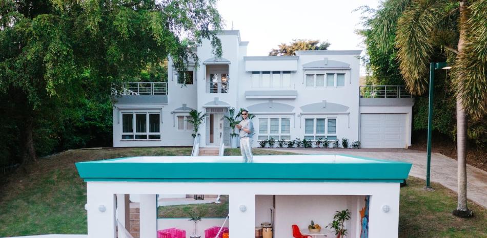 Los seguidores del exponente urbano Daddy Yankee tienen la oportunidad única de alojarse en su casa privada en Luquillo, Puerto Rico, mientras él está de viaje.