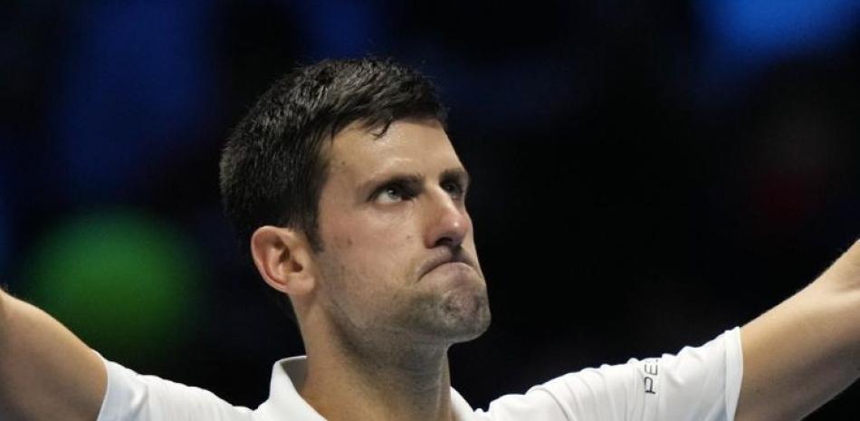 Novak Djokovic celebra su victoria ante Andrey Rublev en la Copa Masters.