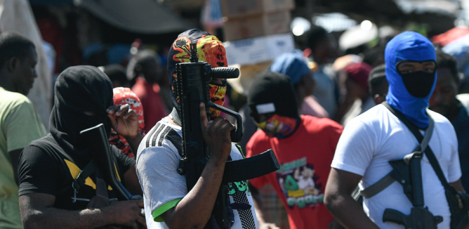 En Haití operan numerosas bandas armadas que controlan e imponen el terror en numerosas zonas del país, ante la mirada impotentes de sus autoridades.