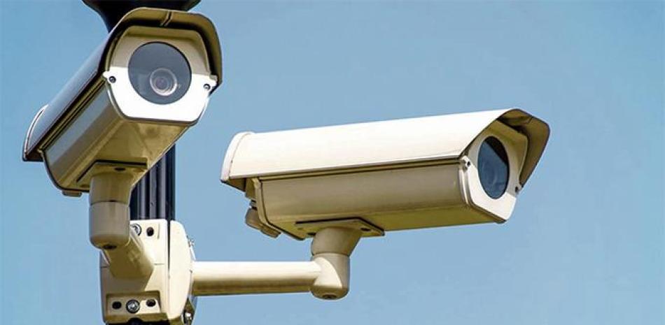 Las ventas de cámaras para vigilancia en hogares y empresas ha aumentado durante los últimos meses. / ARCHIVO