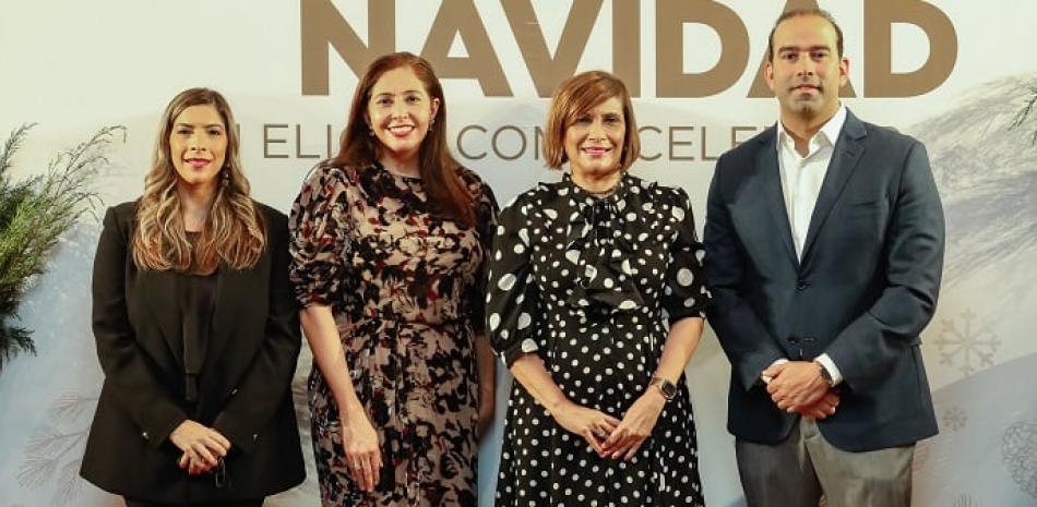 Luisa Fontana, Silvia Rosales, Austria Gómez y Mariano González.