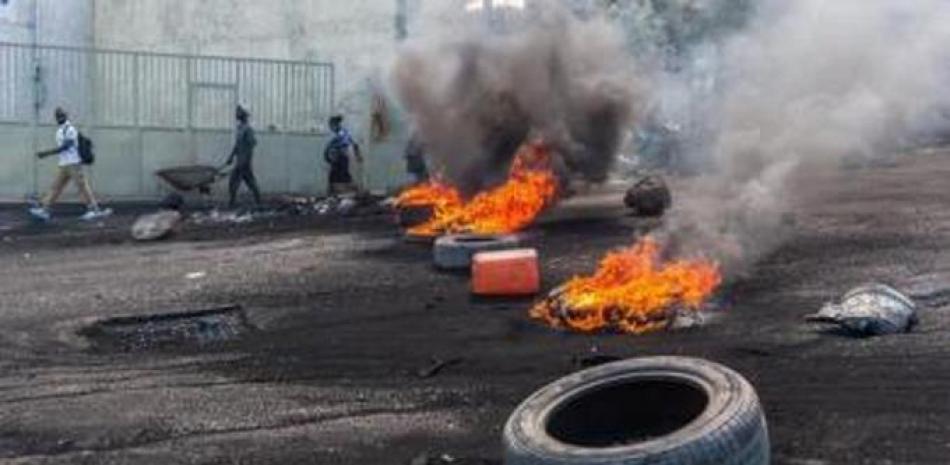 Gomas del camión accidentado, LD