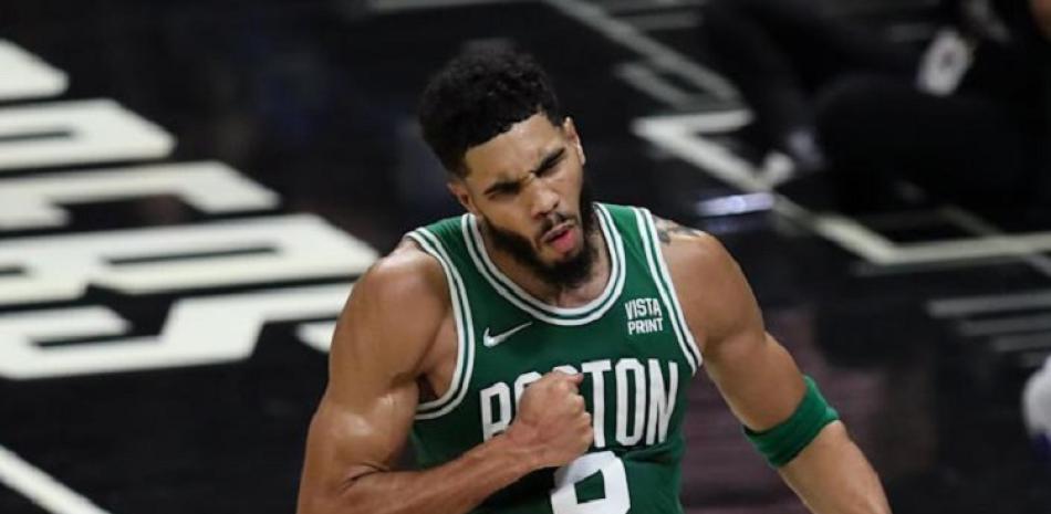 Jayson Tatum estará fuera de acción por los Celtics de Boston.