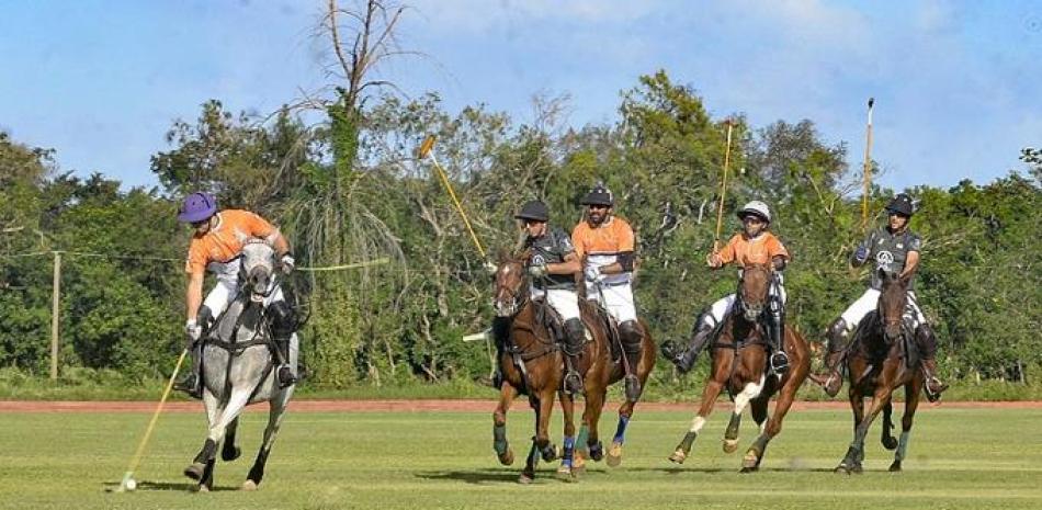 La competencia enfrentó a los equipos Autoasesores, Escorpión y La Carmela.