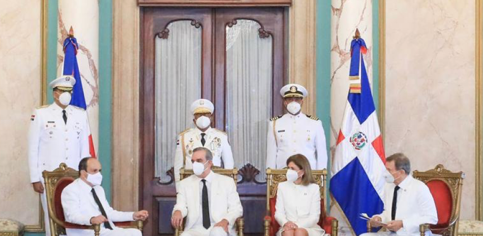 El nuevo embajador de Costa Rica en el país, Edwin Arias Chimchilla, se presenta ante el Gobierno dominicano.