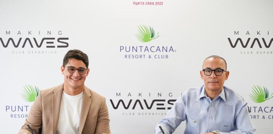 CEO de Making Waves y Puntacana Resort & Club firman acuerdo.
