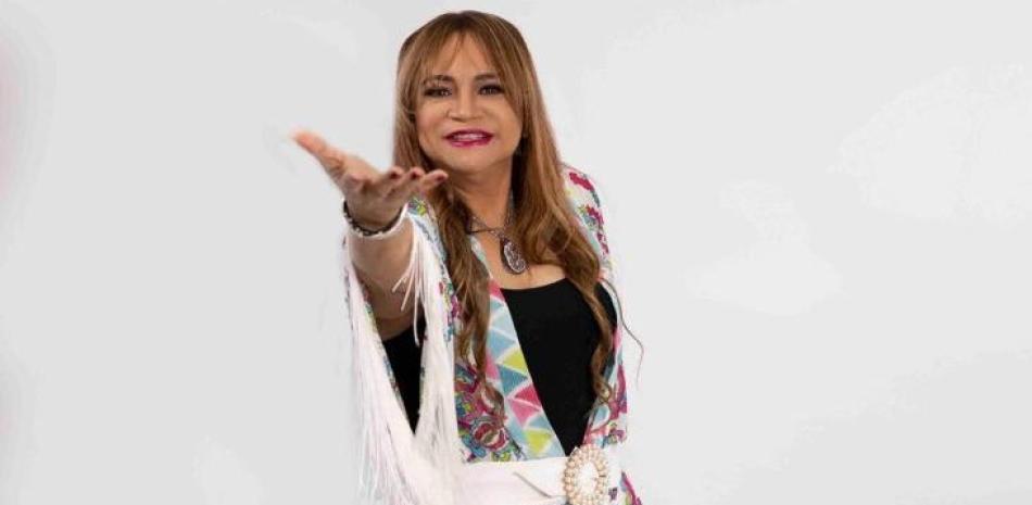 Yleana Reynoso lanzará este domingo 6 el merengue "Y voy a ser feliz".