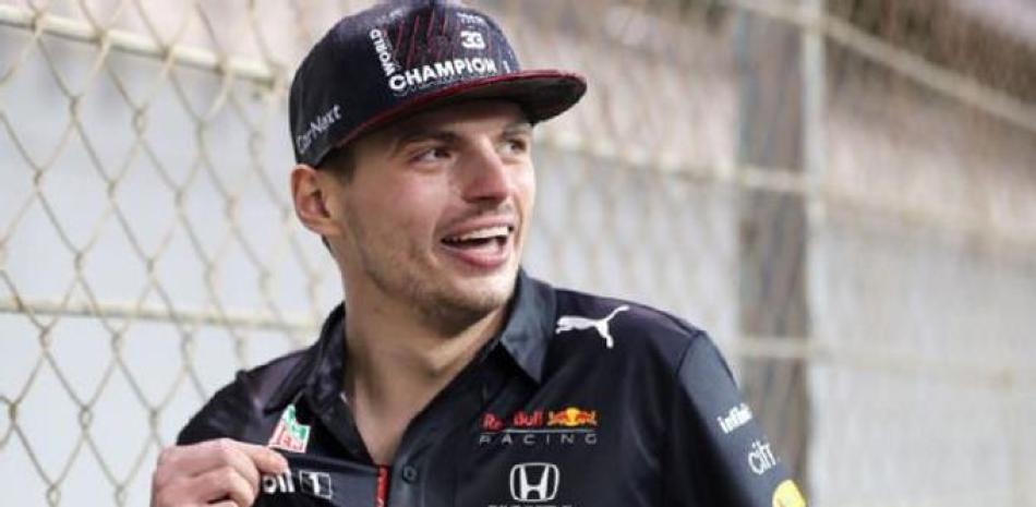 El neerlandés Max Verstappen no cree que deba cambiar nada por ser defensor del título de la Fórmula Uno.