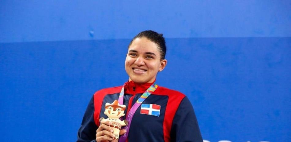 Alejandra Aybar, estelar atleta paralímpica.