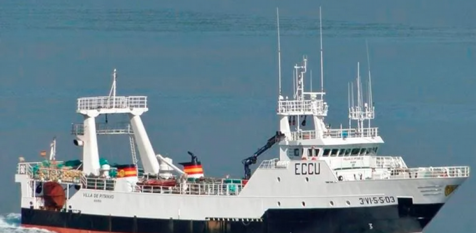 Varios tripulantes de un pesquero español, en cuya tripulación figuran varios ciudadanos peruanos y españoles, fallecieron este martes tras el hundimiento del barco, que faenaba en las aguas canadienses de Terranova. EFE/ GRUPO NORES