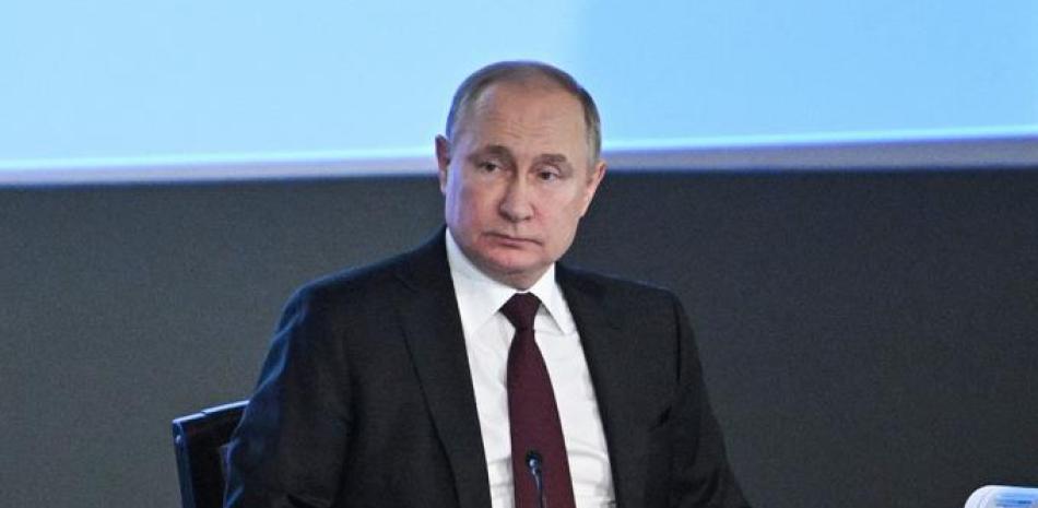 El presidente ruso, Vladimir Putin, preside una reunión ampliada anual de la Junta del Ministerio del Interior de Rusia, en Moscú, Rusia, el 17 de febrero de 2022.
Alexey NIKOLSKY / Sputnik / AFP