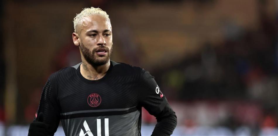 En esta foto de archivo, Neymar corre durante el encuentro del Paris Saint Germain ante el Nantes en la liga francesa. El lunes 21 de febrero del 2022, Neymar dice que se ve jugando en Estados Unidos en el futuro.