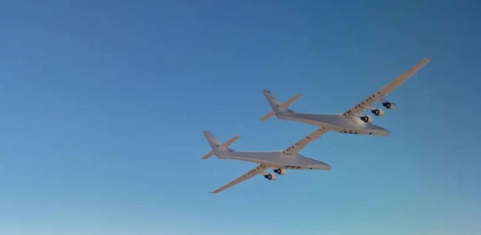 Avión Roc en vuelo.

Foto: STRATOLAUNCH| EP