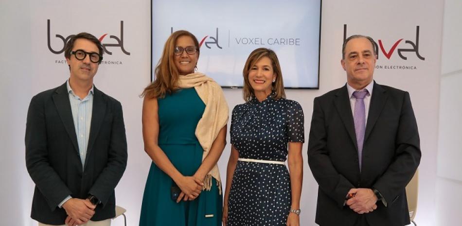 Ángel Garrido, Ricel  S. Spraus, Gina Lovatón  y Francisco (Paco) Pérez.
