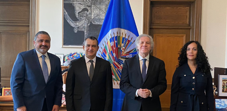 Samir Chami Isa, Román Jáquez Liranzo, Luis Almagro y Patricia Lorenzo Paniagua durante la reunión en Washington.