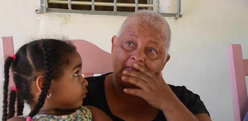 Dominga Antonía Grullón, paciente con cáncer de mama que solicita ayuda a las autoridades.

Fotos: Fuente Externa.