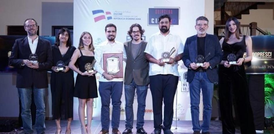 Ganadores del Premio de la Crítica Cinematográfica de la Asociación Dominicana de Prensa y Crítica Cinematográfica (ADOPRESCI) en el 2020.