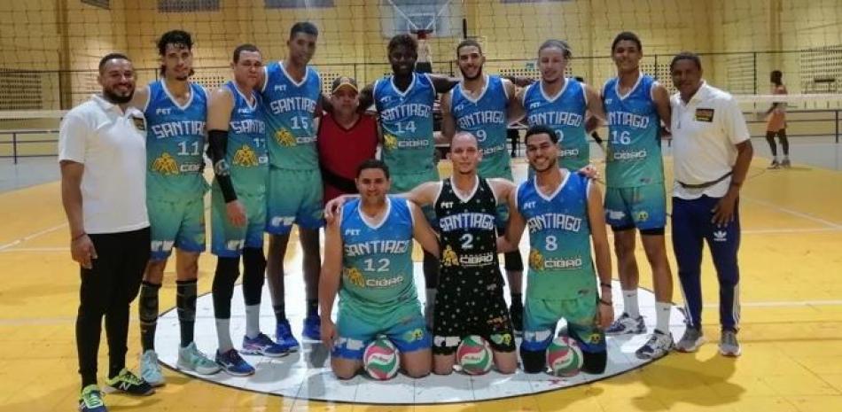 Integrantes de la selección de Santiago, la cual representa a la región Norte en el Torneo Nacional de Voleibol.