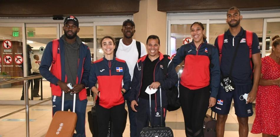 Los integrantes de la representación del taekwondo dominicano en el Open de Puerto Rico.