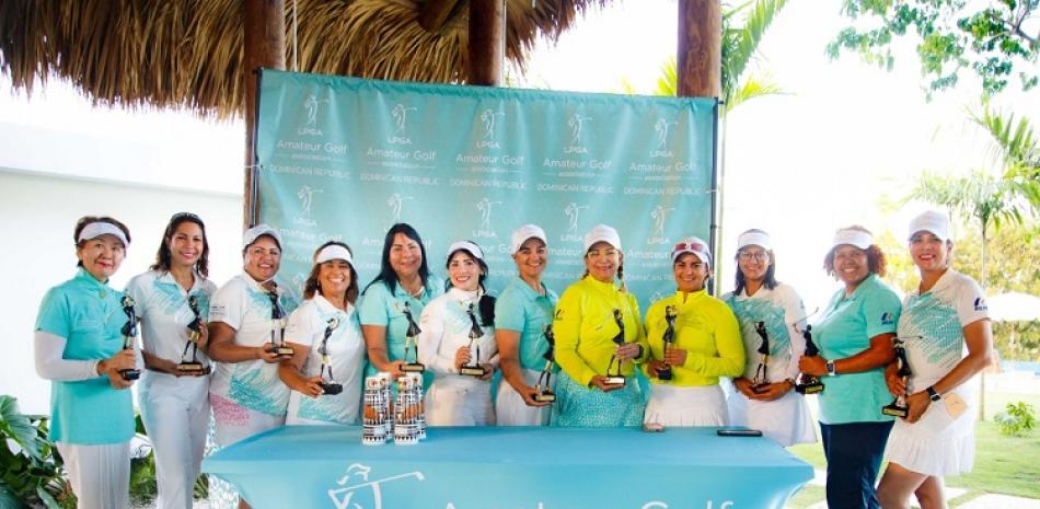 Damas ganadoras del torneo “Member & Guest” de LPGA Amateur DR.