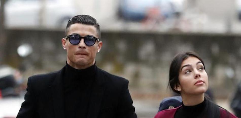 Cristiano Ronaldo y su pareja Georgina, EFE