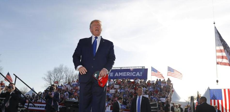 El expresidente Donald Trump en un evento en el Delaware County Fairgrounds, el sábado 23 de abril de 2022, en Delaware, Ohio. (AP Foto/Joe Maiorana)