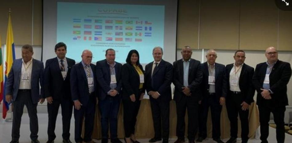 Integrantes del nuevo Comité Ejecutivo que regirá los destinos de la COPABE durante el período 2022-2026.