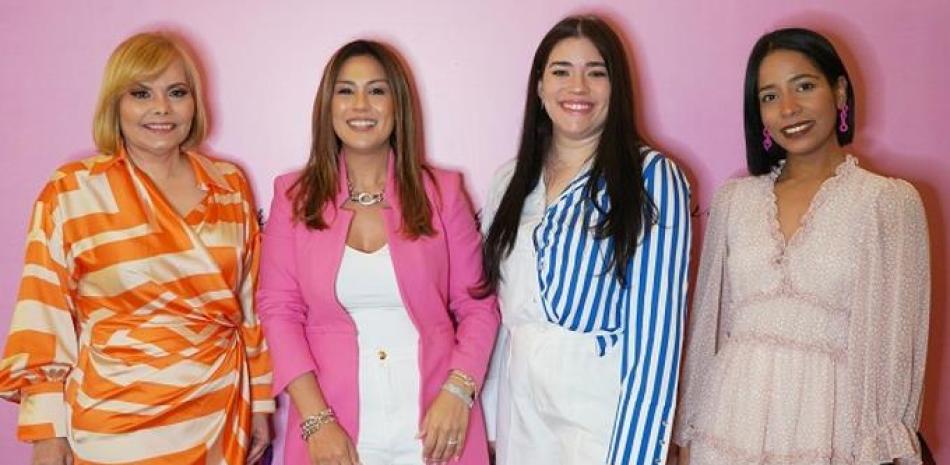 Rommy Grullón, Merari Peña, Lineska Torres y Patricia Acosta.