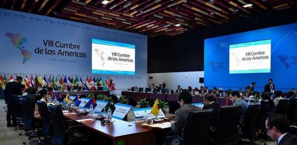 Cumbre de Las Américas celebrada en Peru en 2018.  Foto de archivo